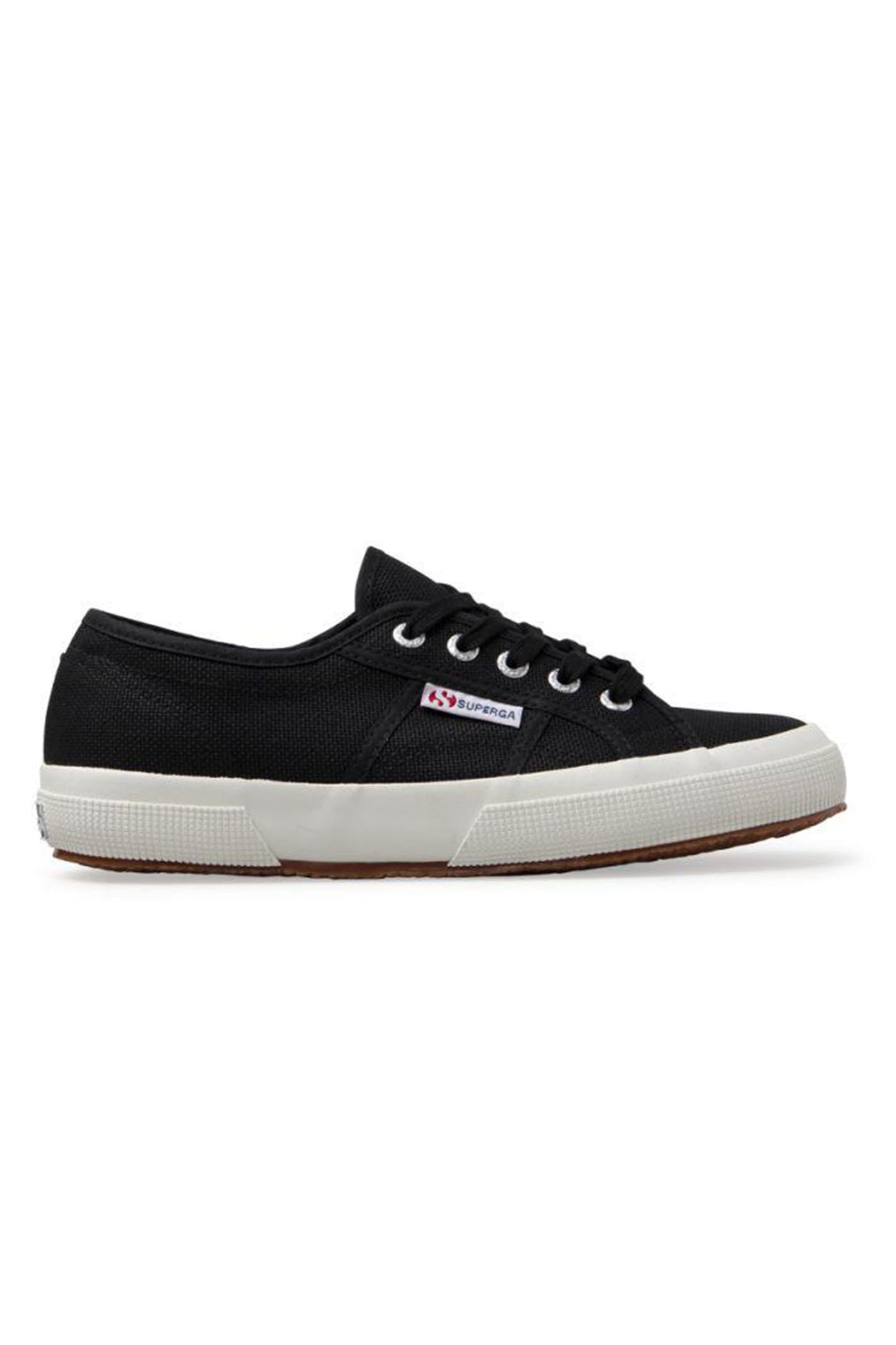 2750 Cotu Classic