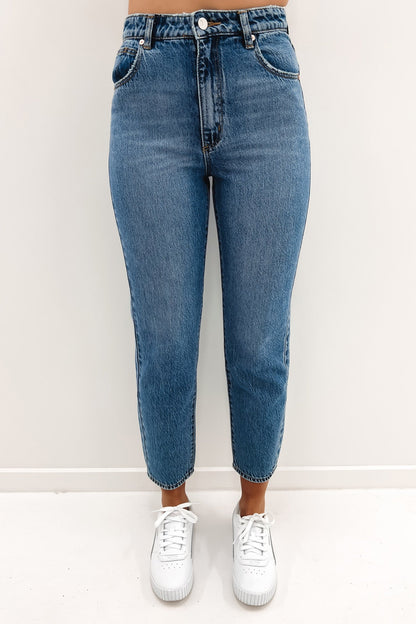A 94 High Slim Jean Zoey Organic