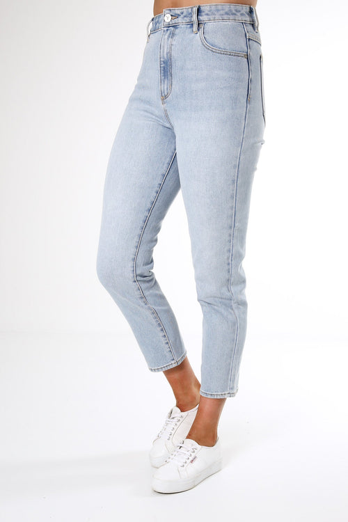 A '94 High Slim Jean Pamela