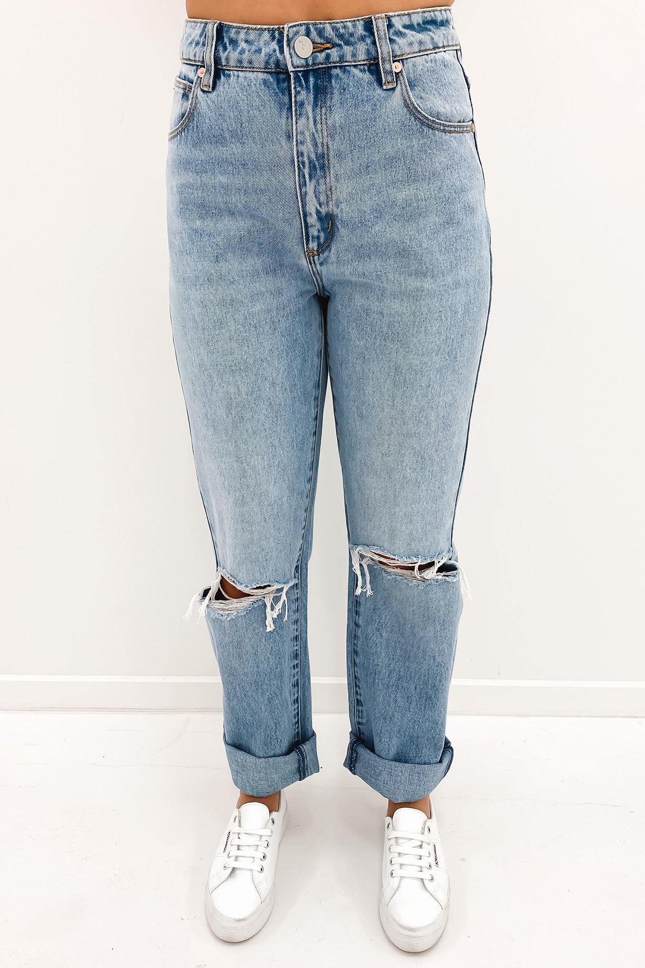 A 94 High Straight Jean