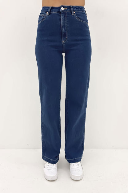 A 94 High & Wide Jean