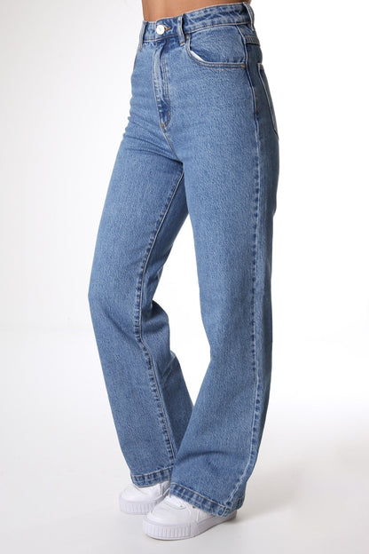 A 94 High & Wide Jean