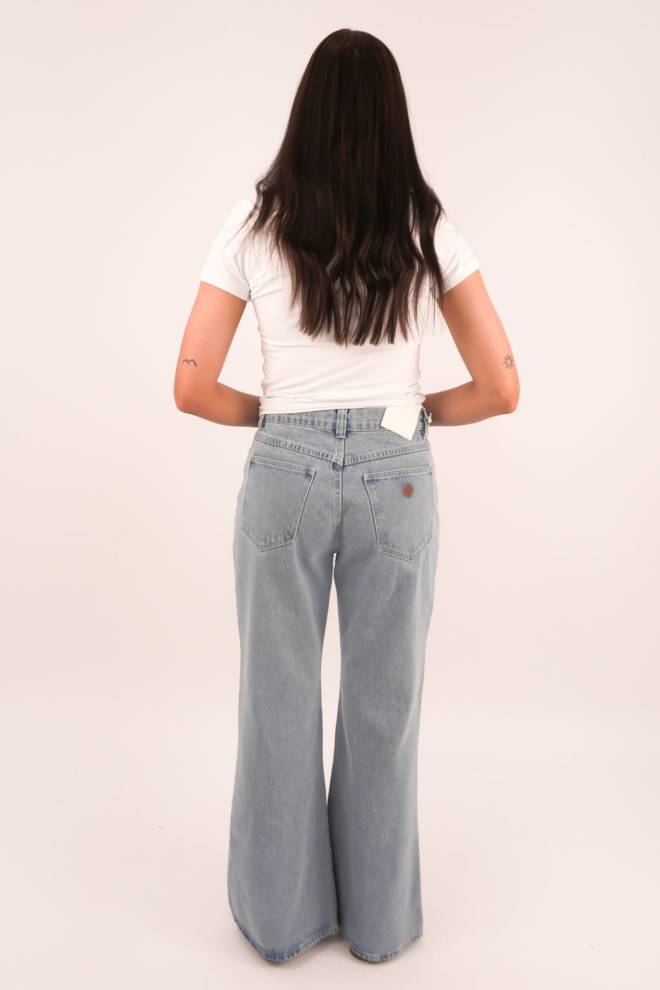 A 95 Mid Baggy Flare Jean Paris