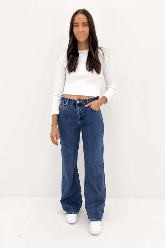 A 95 Mid Baggy Jean Bella
