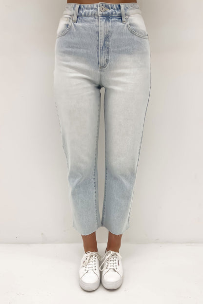A Venice Straight Jean Kes