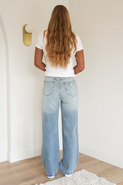 A 94 High & Wide Jean Jody