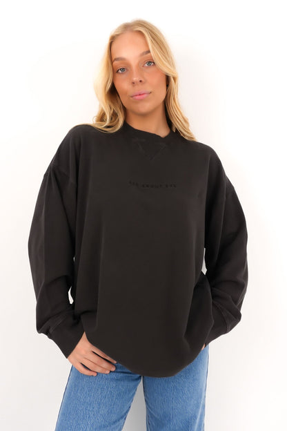 AAE Washed Relaxed Crew Washed Black